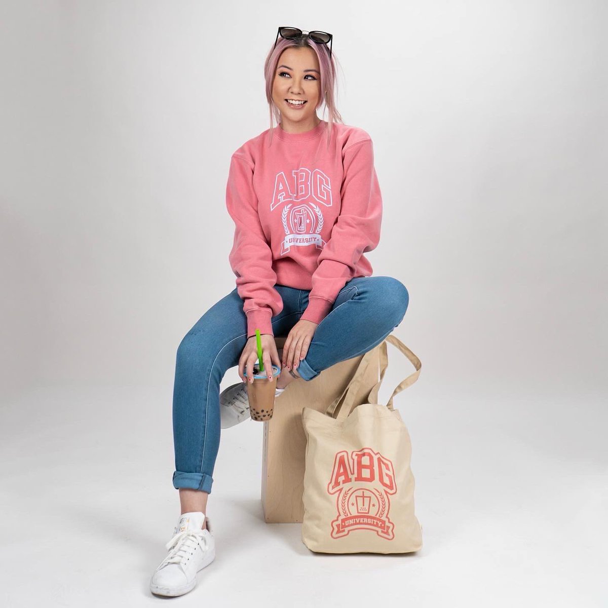 MissGinaDarling's tweet image. ‼️NEW MERCH IS NOW LIVE‼️
ABG University is here! We sold out last time so get yours before it’s gone! 

Get it here: fanjoy.co/collections/gi…