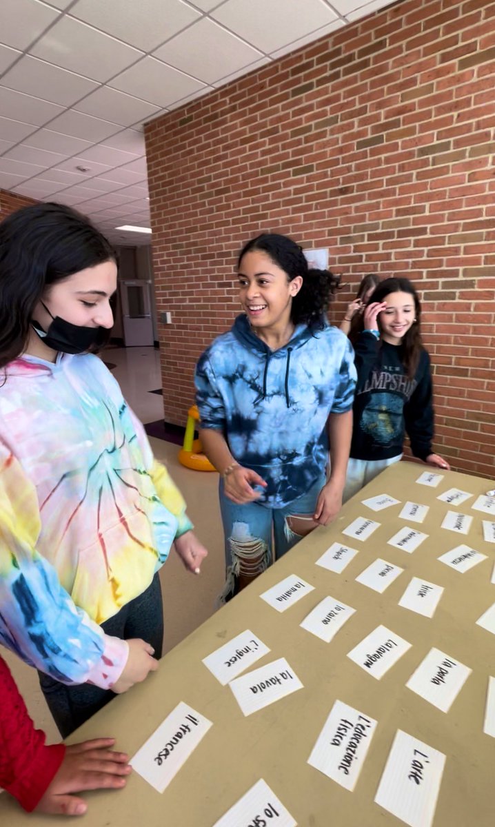 Ms_Stanco's tweet photo. World Language Immersion Day was a success! WL Honor Society students organized games and activities for our 7th grade Spanish and Italian students! 🇮🇹🇪🇸 @IslipUFSD @IslipMS https://t.co/WAO7uNFT7f