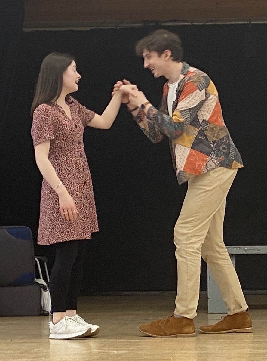 PRS_English's tweet image. Y8 enjoyed an amazing performance of Romeo and Juliet by the Young Shakespeare Company today! @youngshakeco