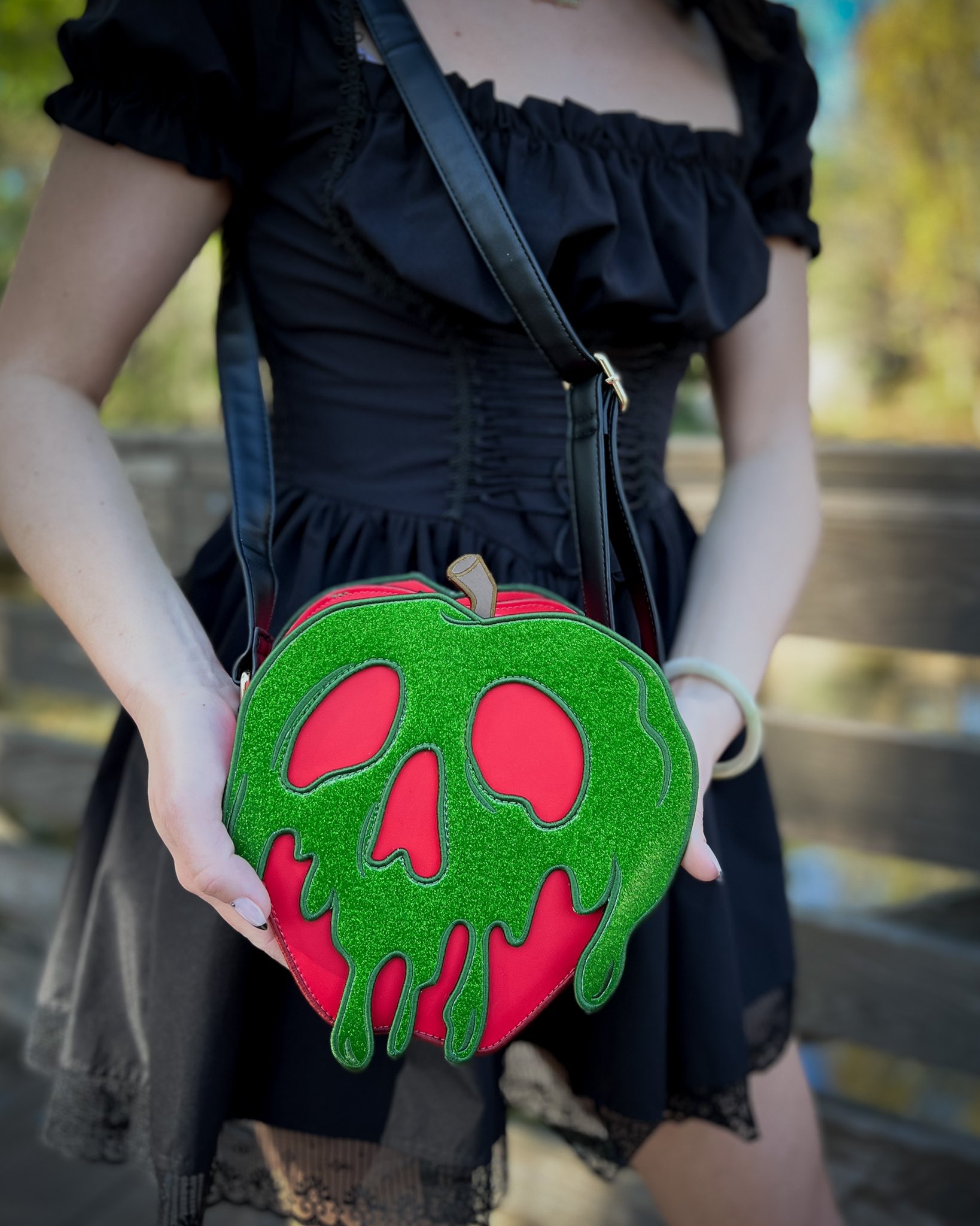 Poison Apple Crossbody Bag - Enchanting Style - Pakapalooza