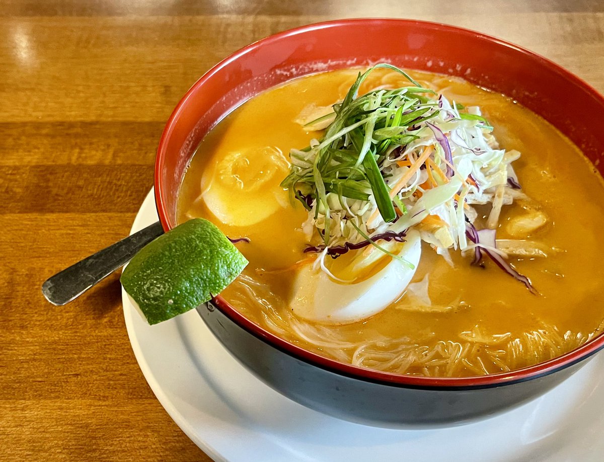 AustinsBar's tweet photo. We've just launched some great new menu items for you to check out! This Malaysian Chicken Laksa is a pretty delicious way to start the weekend! #yycFood #yycEats #yycPubs #yyc
Read less https://t.co/YzOEa1kjuU
