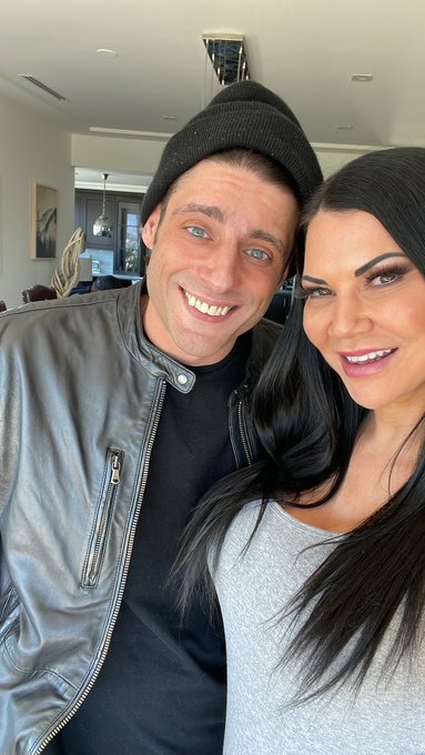 Had a great time on set with @jasminejaexxx . Now time for my second scene. #MommyBlowsBest 🔥🔥💦💦 https://t<a class="tags" href="/tag/jasminejaexxx">@jasminejaexxx</a><a href="/tag/mommyblowsbest"class="tags"><span>#mommyblowsbest</span></a>