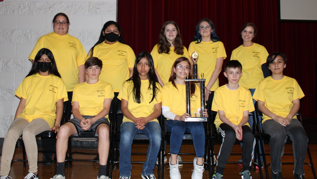 SampsonSchools's tweet photo. Congratulations to Midway Middle School! They are the Sampson County Schools 2022 Battle of the Books Champions from the middle school district competition! πππ 2nd Hobbton, 3rd Roseboro-Salemburg, 4th Union. #SCSProud #SCSSuccess @NCSLMA https://t.co/sH0qEQvZJH