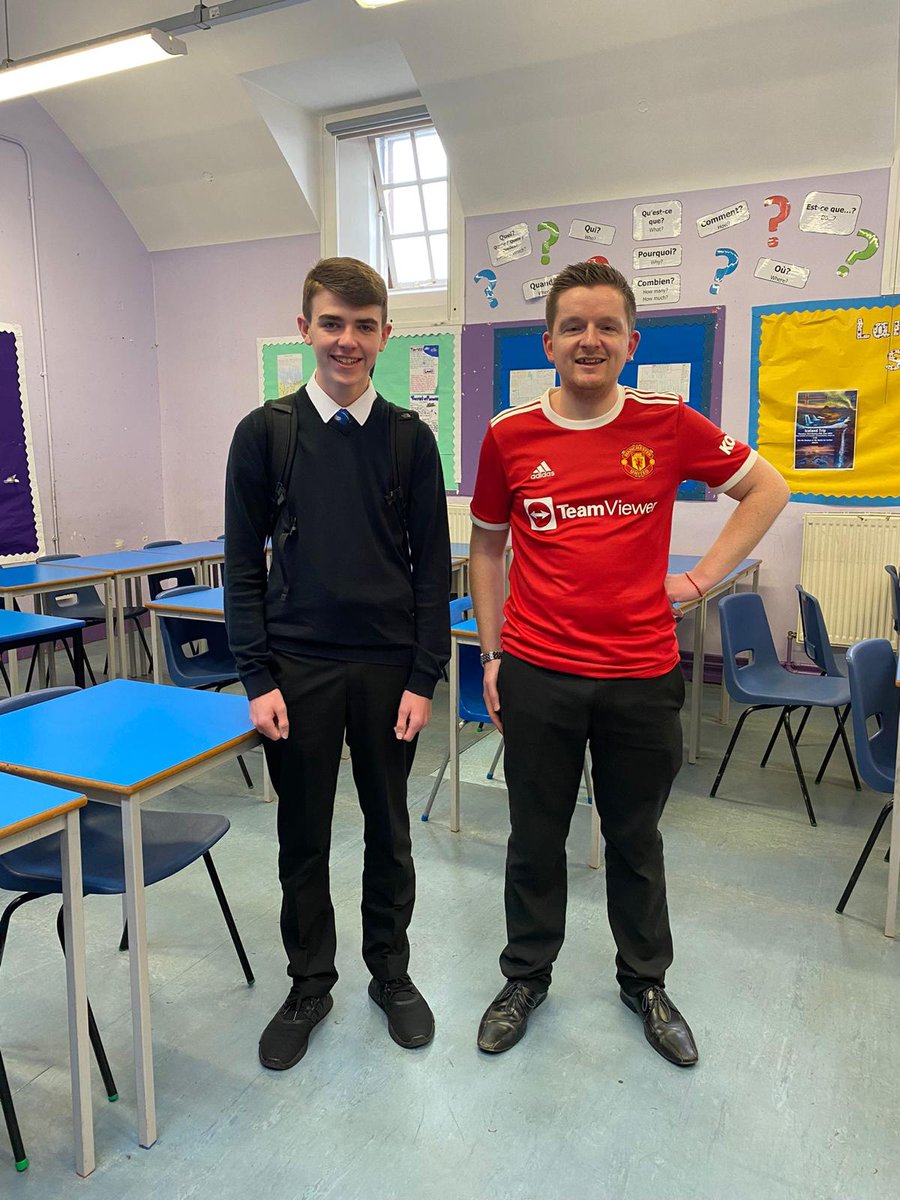 GarnerHerr's tweet photo. Hands down the best gift I've been given from a pupil! In so many ways so sad to be leaving @PaisleyGS_MFL  but also so excited for rejoining @keithmodlangs. The pupils have hands down made my experience at @PaisleyGS_MFL https://t.co/ntfdKrJ1FP