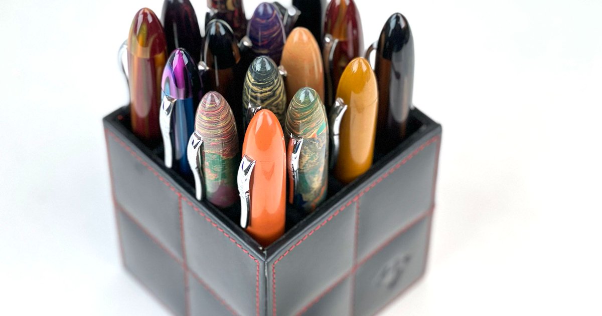PenChalet's tweet photo. One of our favorite Ranga models, the 9B, is now available in several new colors. All premium ebonite and handmade in India:
https://t.co/MSL6VDmIrC #fountainpen #pen #penlove #ranga #ranga9b #ranga9bfountainpen #ranga #rangapens https://t.co/KUKiS8DI3Q