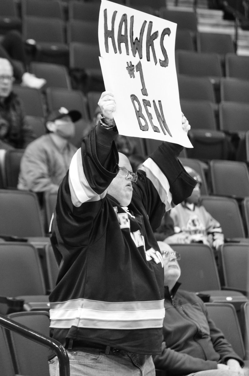 Not sure the story on this <a href="/HAHA_Hockey/">Hermantown Hockey</a> fan, but know he's been here at Tourney for years cheering on his Hawks and we love seeing him cheer rink-side 

#theTourney22