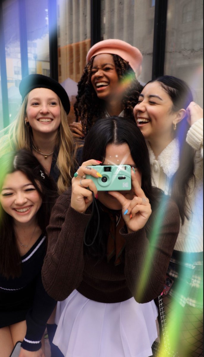 FIDM's tweet image. Are you curious about student life at #FIDM? Check out our NEW Guide to connect with our Social Ambassadors for all things #FIDMLife: bit.ly/3MLcHLR