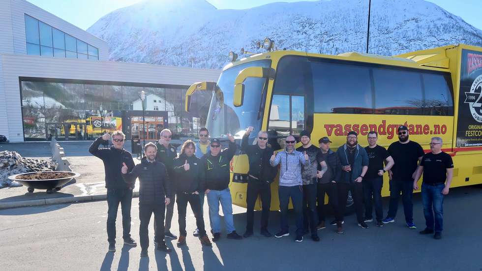 – Blir 4 timars musikkfest i Ørstahallen(pluss) dlvr.it/SLXG4c