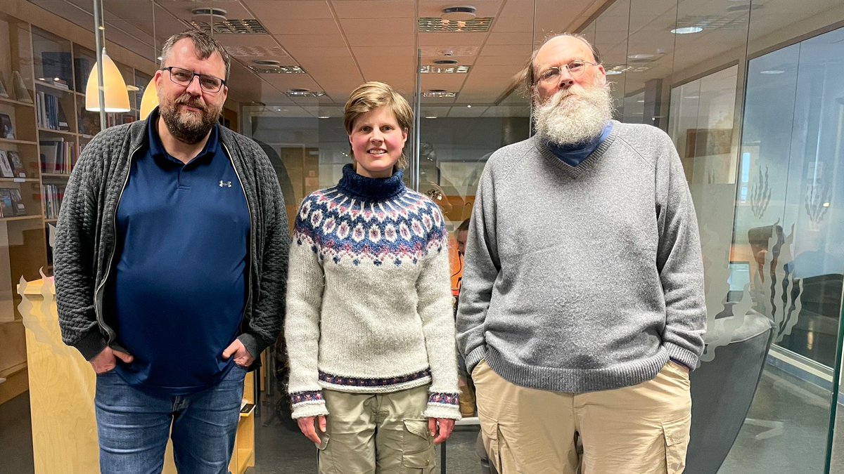 uwiceland's tweet photo. Last day og teaching today for this fine trio! @ThoroddurBj has taught a class on #migration & #populationdevelopment Brad Barr taught a class on #MPAs management and Pernilla Carlsson has taught a class on #pollution in the #coastal #Arctic https://t.co/4Nk6m6APsx