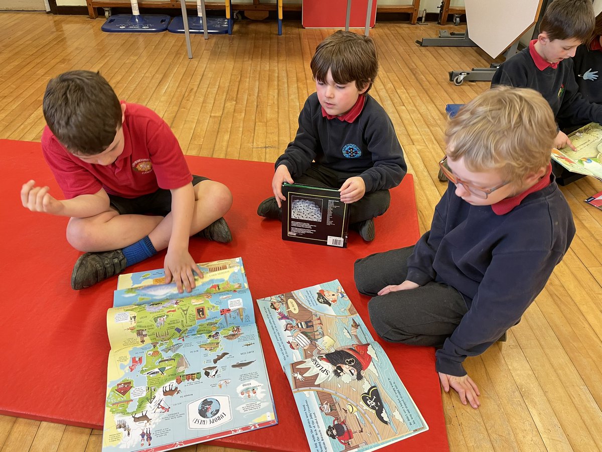 KMSMissKerridge's tweet photo. We loved our shared read with Year 1/2! https://t.co/GqCj8Fcqee