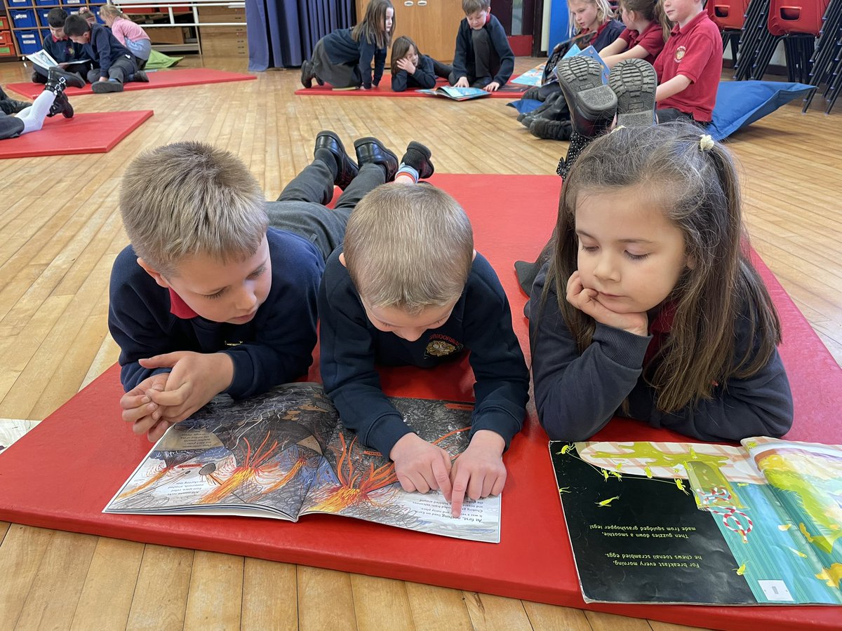 KMSMissKerridge's tweet photo. We loved our shared read with Year 1/2! https://t.co/GqCj8Fcqee