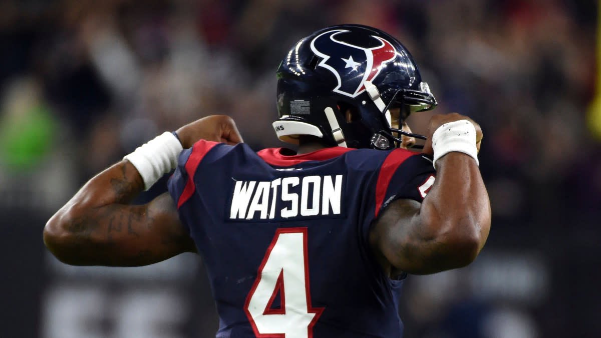SaycheeseDGTL's tweet photo. Deshaun Watson will not face criminal charges. Grand jury did not find enough to charge him on any of the 9 accustations. https://t.co/uzGzQVKbve