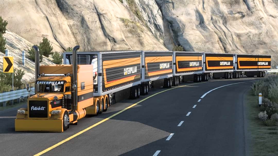 bugsy_buny's tweet photo. My Trucks are rusty so, i decide to have a travel with train! Happy Weekend everyone! #ets2 #ats #SCS #RoadTrain #mods #peterbilt #volvo #truckdriver https://t.co/slBDOUyR9Y