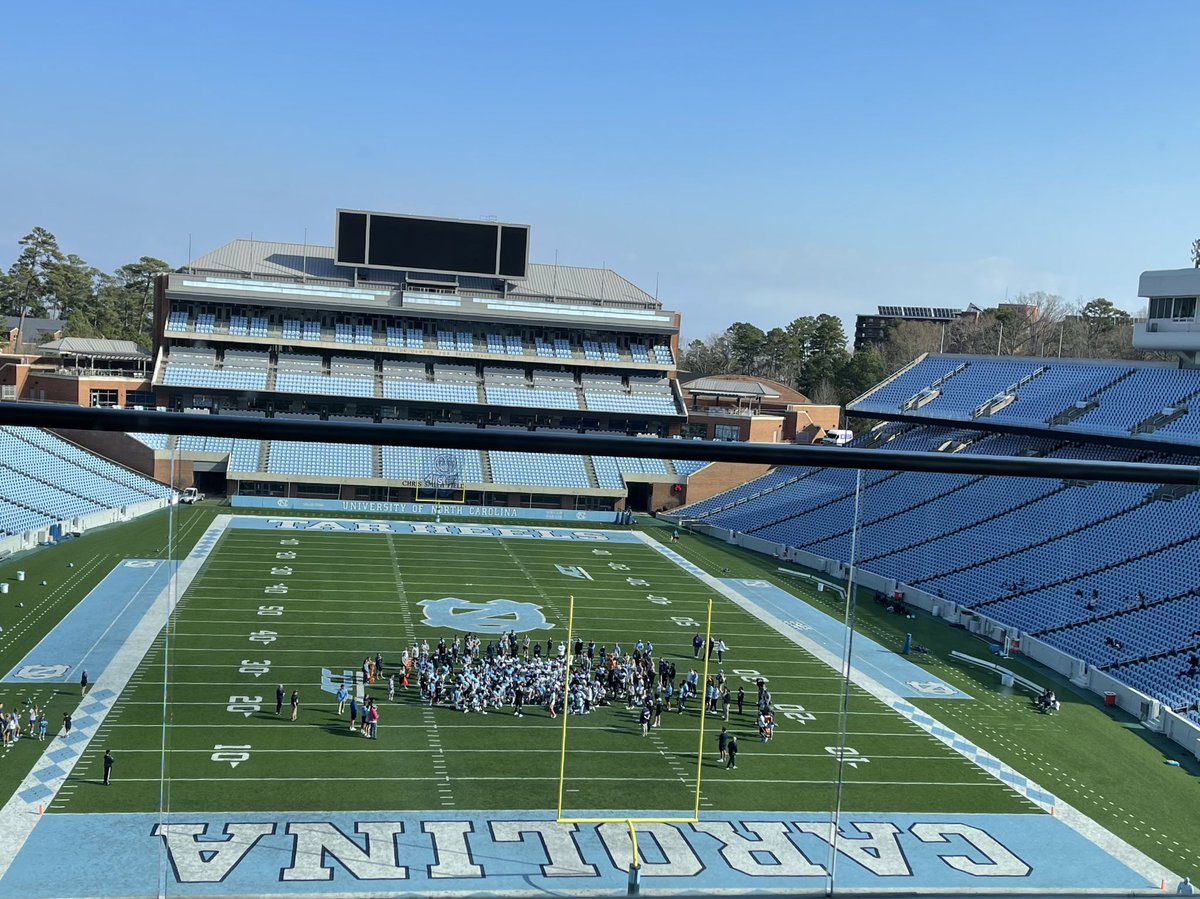 brockc_15's tweet photo. Had a great time at @UNCFootball Junior Day this past weekend. Thank you Coach Cross for the invite! @warriordad4 @Coach_JLilly https://t.co/xvFahzQ8jT