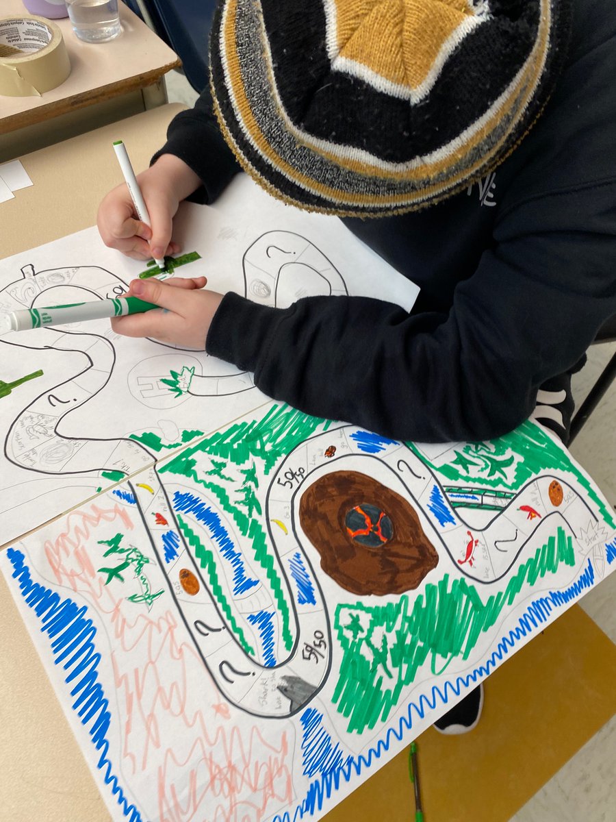 MrCollins_LDSB's tweet photo. Students made science boardgames to test eachothers’ rocks and minerals, and conservation of energy knowledge. #crosscurricular #culminatingtask @Centennial_LDSB https://t.co/kHCUqK6Vrn
