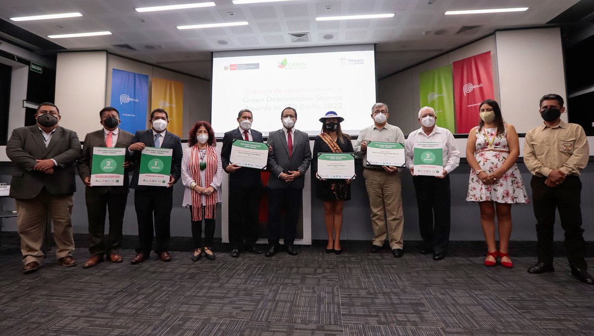 MINCETUR's tweet photo. 📢Atención | El Cañón del Colca, la Reserva Nacional Pacaya Samiria y el Parque Nacional Tingo María, son los tres destinos turísticos del #Perú 🇵🇪 premiados y reconocidos en el #GreenDestinations Story Awards-ITB Berlín.🎊✨
Conoce más aquí 👉https://t.co/xRuUqw3H14
#gdtop100 https://t.co/BAbDwVnRWy