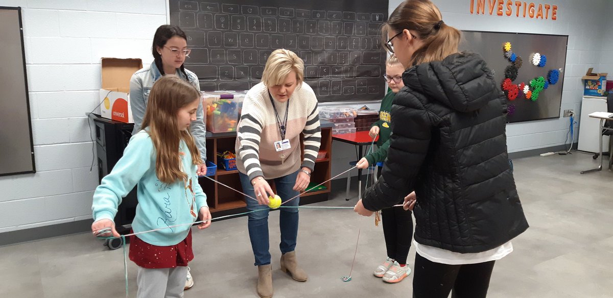 Fantastic team building at our Student Lighthouse meeting this morning! #AESPride <a href="/AlvatonElem/">Alvaton Elementary</a>