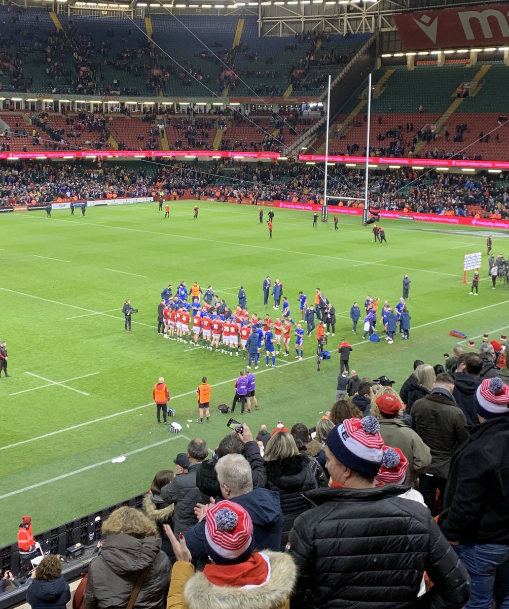 Football players/Teams. Do this. The world will be slightly better if you do…..