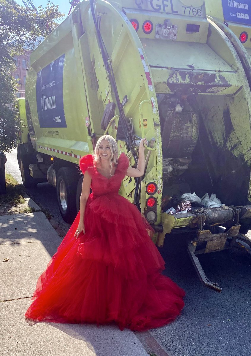 The time has come to say goodbye. 15 years beyond my wildest dreams. I gave everything I had to the show &amp; in return it gave me my whole world, Randall &amp; our girls. I’m so grateful for it all. Thank you for being with me on this great adventure. Onwards with nothing but ♥️