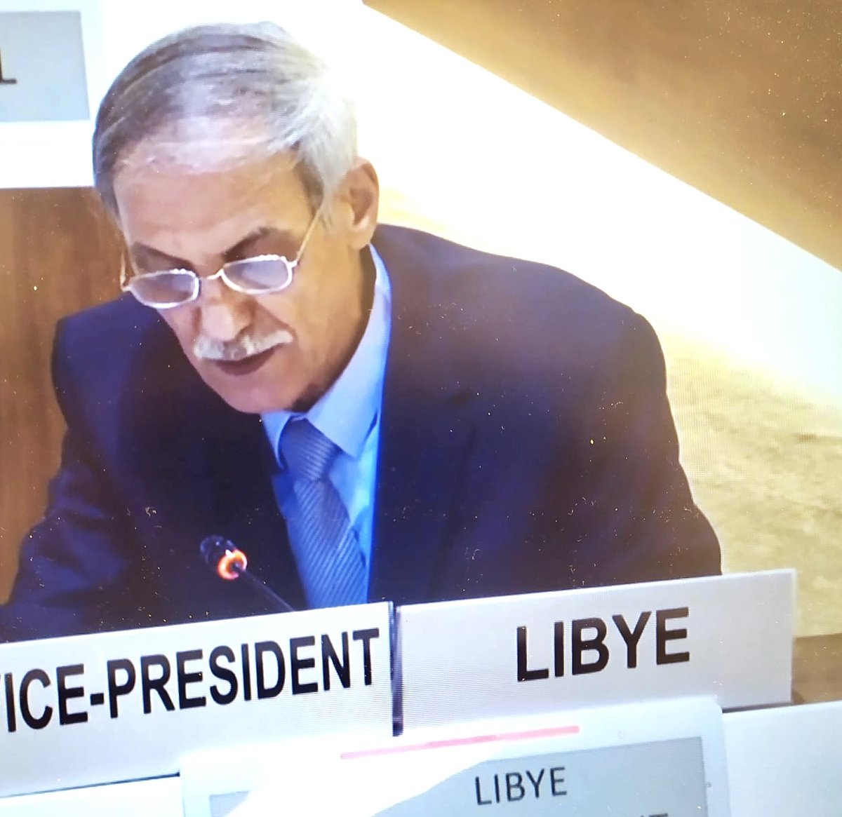 LIBYAUNGVA's tweet photo. 1 على هامش انعقاد الدورة 49 لمجلس حقوق الإنسان شارك الوفد الليبي لبعثة دولة ليبيا بكلمة حول تقرير الخبيرة المستقلة المعنية بآثار الديون الخارجية والتمتع بحقوق الإنسان الاقتصادية والاجتماعية والثقافية وأهمية دعم الدول النامية في معالجة عبء الديون الخارجية https://t.co/s3qVJ0Z9T0