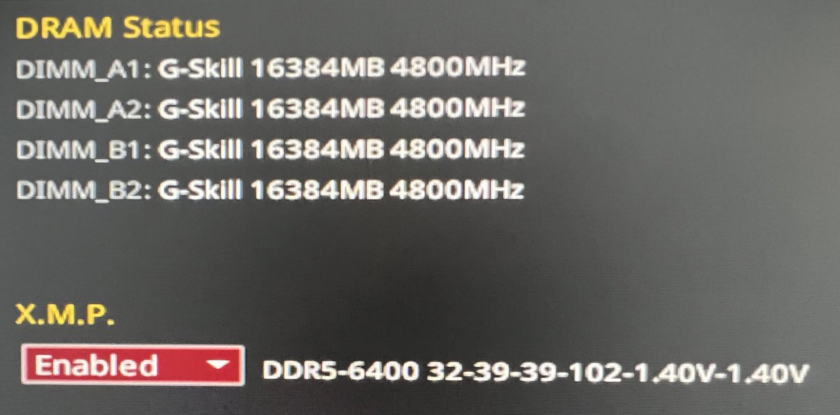 TheSimms's tweet image. all this just for dayz kekw