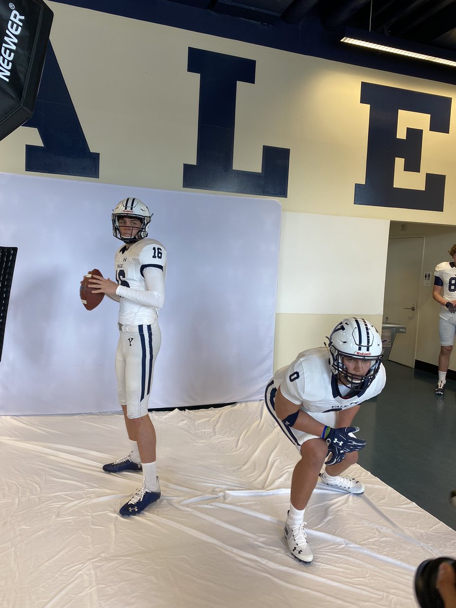 ryanmiller2023's tweet photo. I had a great time seeing the campus and hearing about Yale’s program today. Thank you for having us! @pbskii @yalefootball @CoachRenoYale @CoachBozym https://t.co/01vjbYlBvz