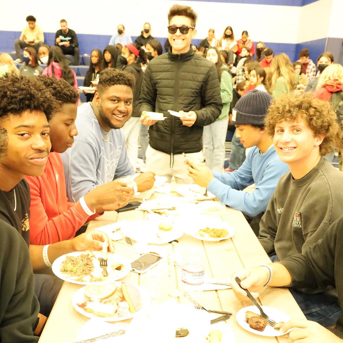 sierracanyon's tweet photo. This week, our Upper Campus students enjoyed various activities that represented the diverse cultures that make our community the special place it is. These are highlights from our beloved World Languages Week. #WeAreSC #WorldLanguagesWeek #TrailblazerPride https://t.co/l8xrkt8Vxp