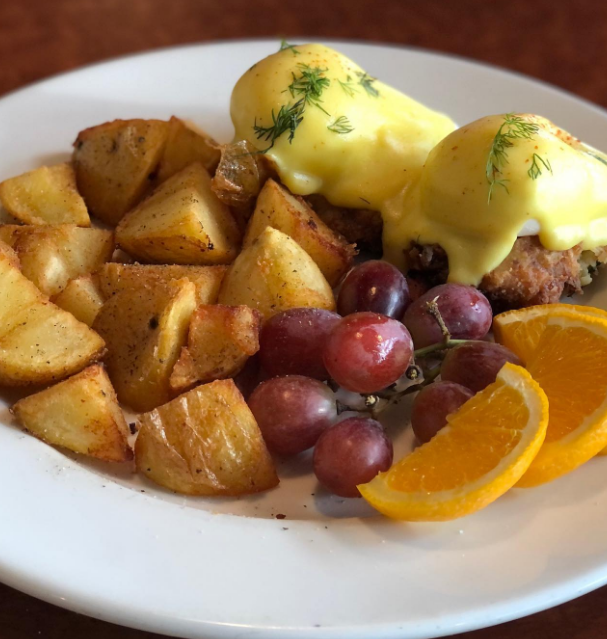 SockeyeCity's tweet photo. #dailybrunchspecial only $18 #STEVETSON https://t.co/uATyaEN2ST