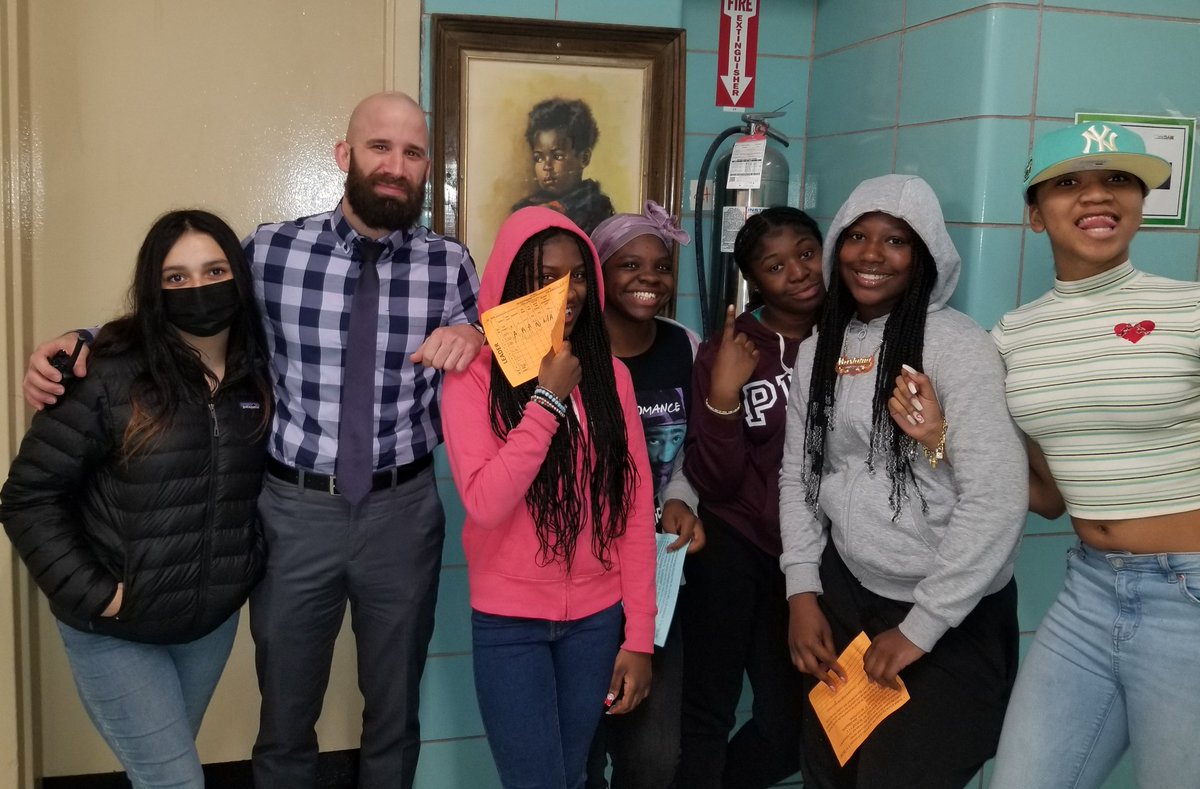 Dreyfus Intermediate School 49 tweet media