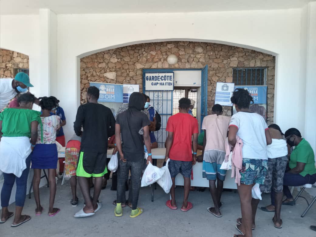 g_loprete's tweet photo. Today 198 #migrants returned to #Haiti by the Coast Guard in Cap Haitian. They left on 1Mar and their boat was intercepted on 6Mar. Many women & young men. @IOMHaiti provided reception with #ONM #IBESR. Departures and boat construction on the rise. @eu_echo @USAIDSavesLives 🇭🇹 https://t.co/61KBXAeAHJ