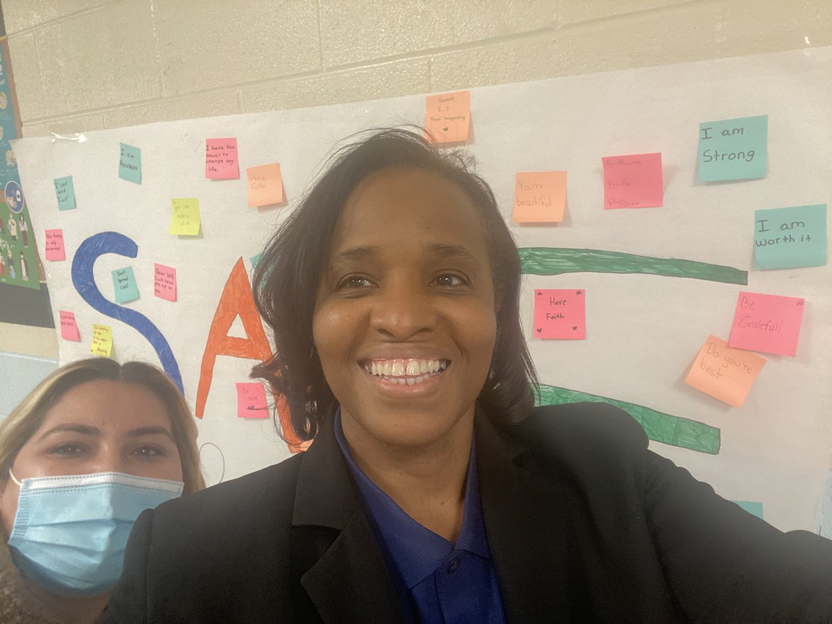 DerunzaL's tweet photo. International SEL Day at Fleming MS! Thanks Ms. Alvarez, Mr. Ervin & the entire Fleming Team for promoting the SEL well being of your campus! @flemingvikings
@SELHISD
@UrbanAssembly
@SEL4USA
@SEL4US
#HISDSELday
#SELday2022
#SELDAY
#SEL
#HISDBadgeChallenge https://t.co/v4AtalhBR6