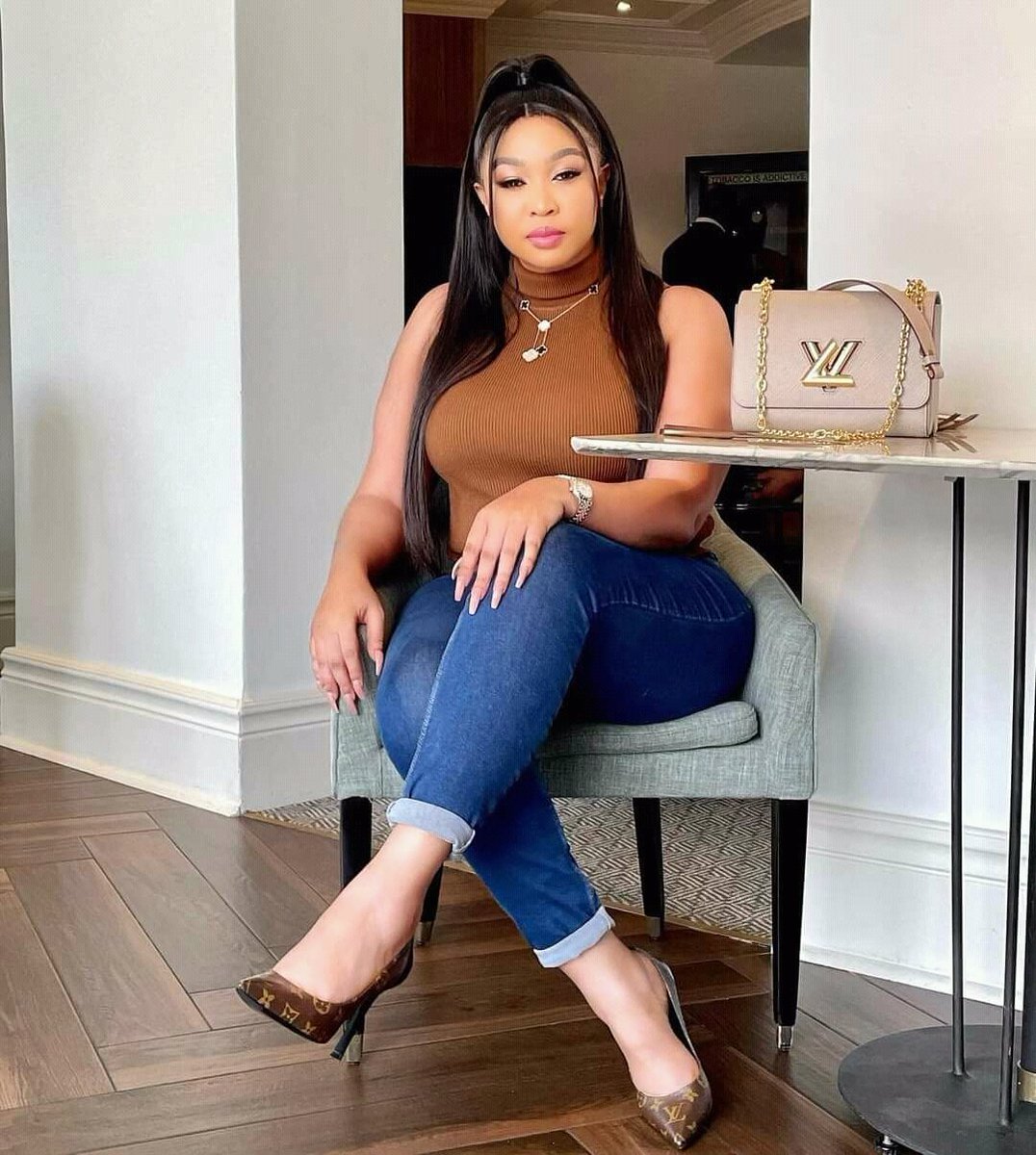 Ayanda Ncwane is so Beautiful 💕💗🌷
RT if you think so
#RHODurban
