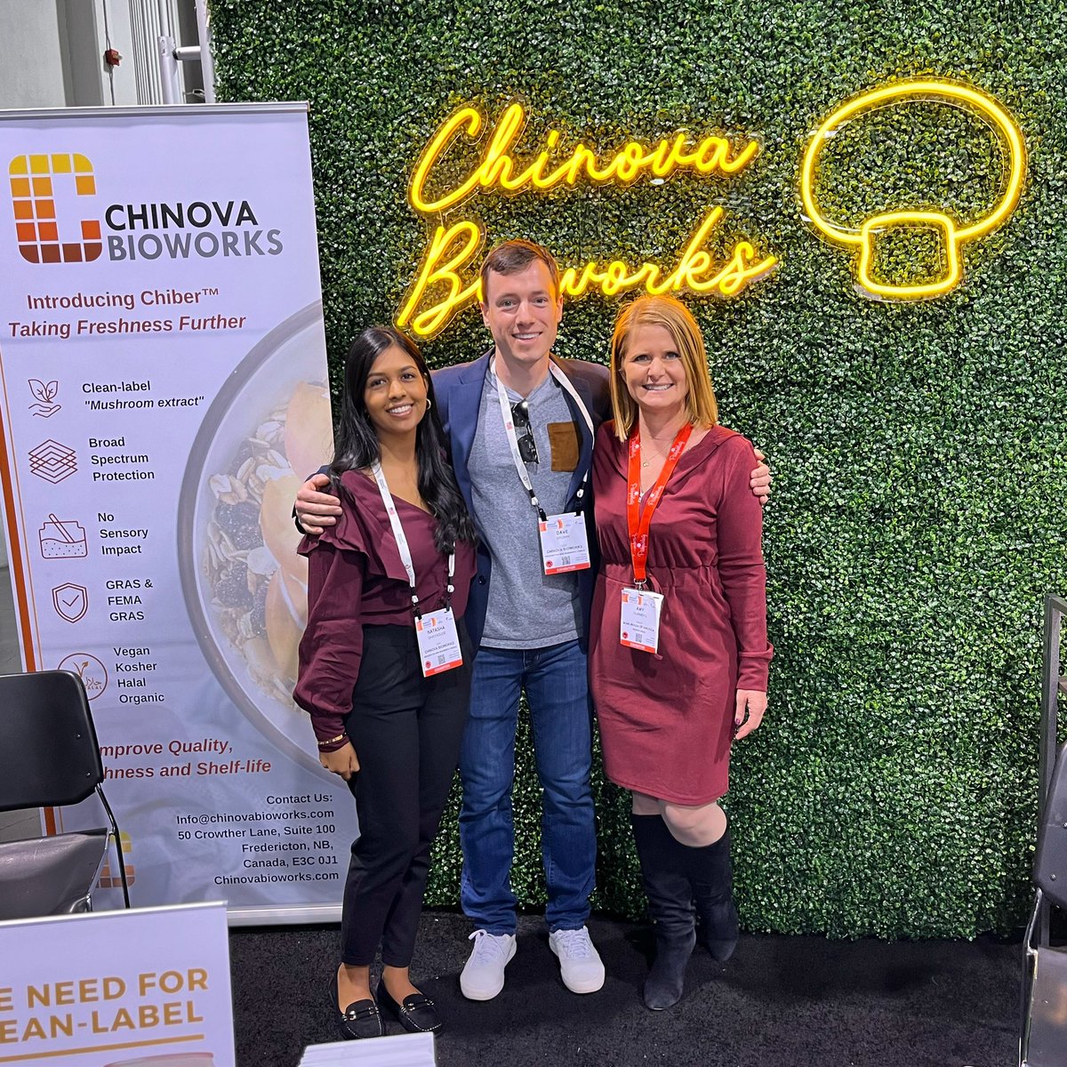 PitchAmy's tweet photo. Shining bright at @ChinovaB π€© What an entrepreneurial success story these two are! So thrilled to finally meet our clients / cofounders @Nattydhy and Dave in person finally!! Visit them at @NatProdExpo #expowest2022 booth 592 π #plantbased #chiber https://t.co/ApVXbFcyxX