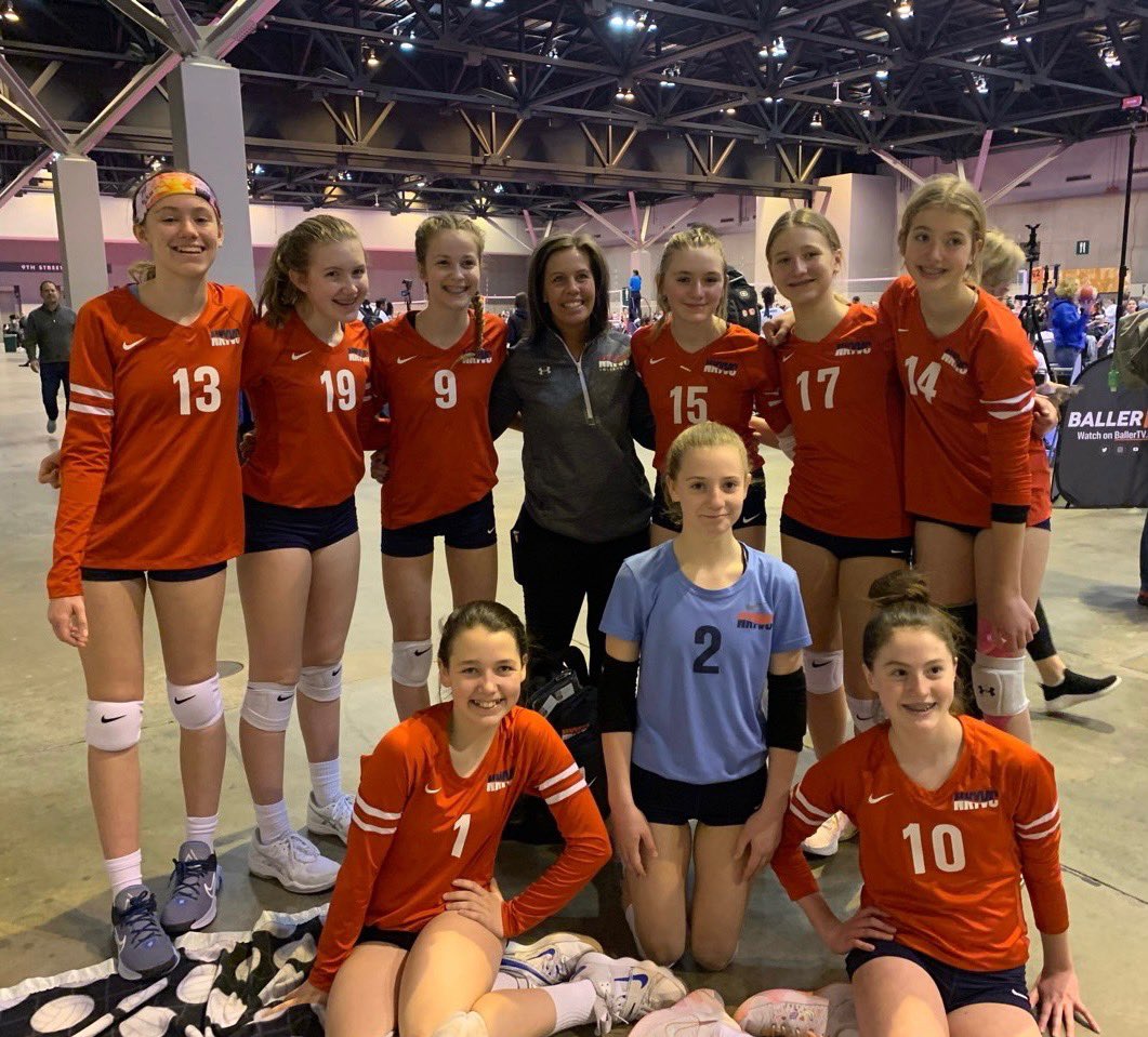 Congratulations to 13 Tsunami! 2-1 on day one of the MEQ! Good luck tomorrow girls!
