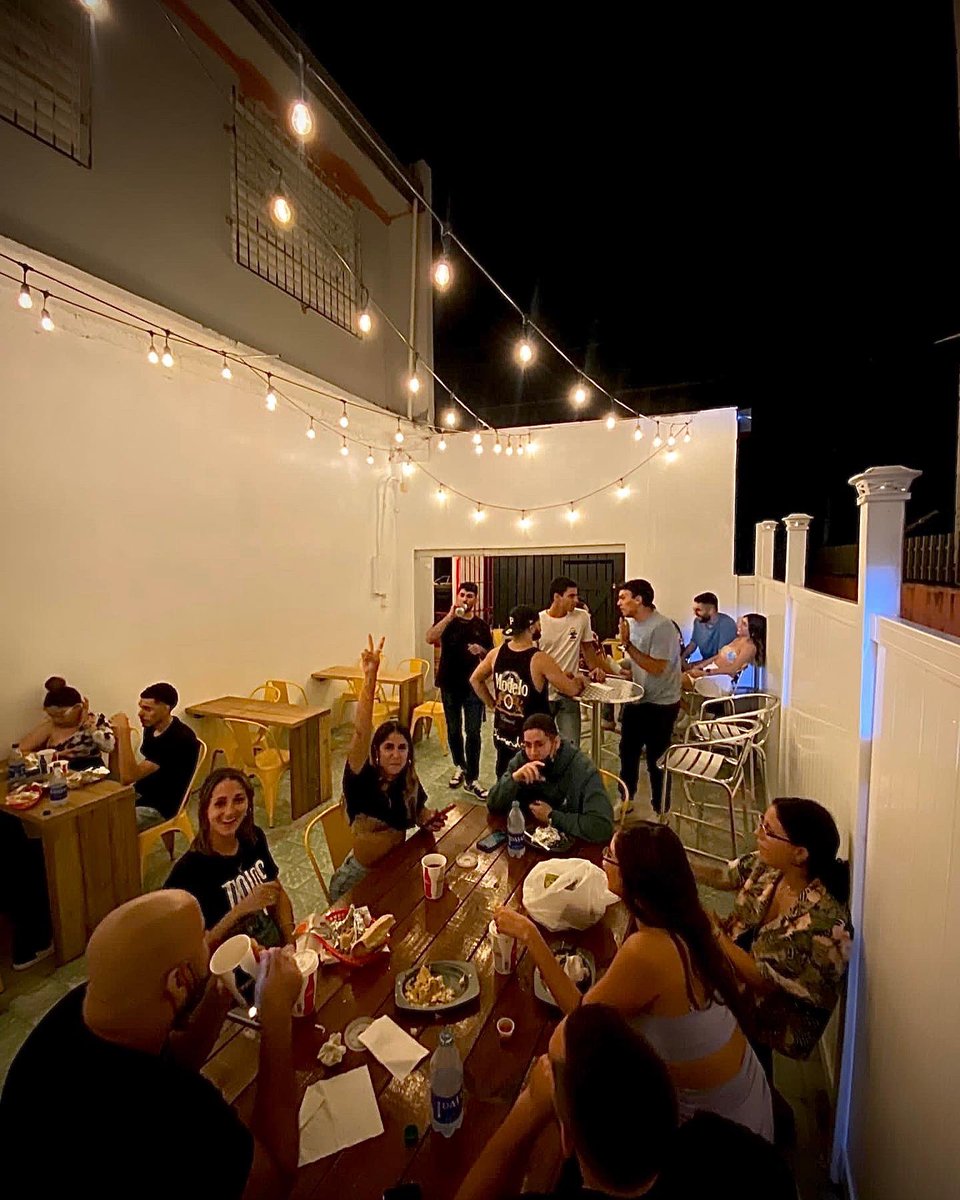 ¡Gracias Maya!

Agradecidos y más que contentos por su apoyo con nuestra primera experiencia de horario extendido. Esperamos que sea el primero de muchos💚

Hoy viernes horario regular hasta las 9:00pm🥑