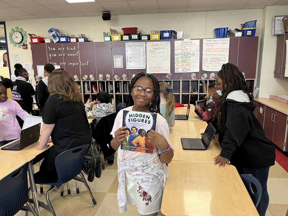 Great opportunity for our students at Creekview to showcase their co-learning research projects for <a href="/DPLeague/">League of Innovative Schools</a>. The 2nd &amp; 5th graders did such a great job of educating us about their chosen Black influential individual. #MiddieRising #cvbettertogether