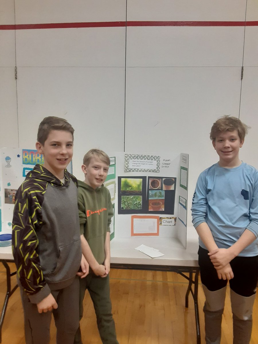 schaibs3's tweet photo. I am very proud of the hard work all the 6th graders put in on their science fair projects. You could see they were excited to show off their experiments! Great work kiddos! #werppms #sciencefair @PPMS_SDE https://t.co/voRZ2lIigw