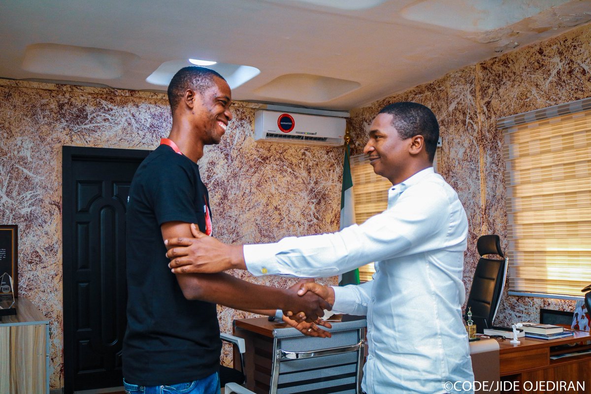 kkennyje's tweet photo. November 2019 was the first time I met @HamzyCODE after I won the #FTMChallenge which came with a paid trip to Abuja, 100k and 1 year Mentorship with Hamzy.
Hamzy is humble, caring and loving.
Hamzy inspired me a lot. May Almighty Allah bless you abundantly
Happy Birthday Mentor! https://t.co/N7LpcTrfV2