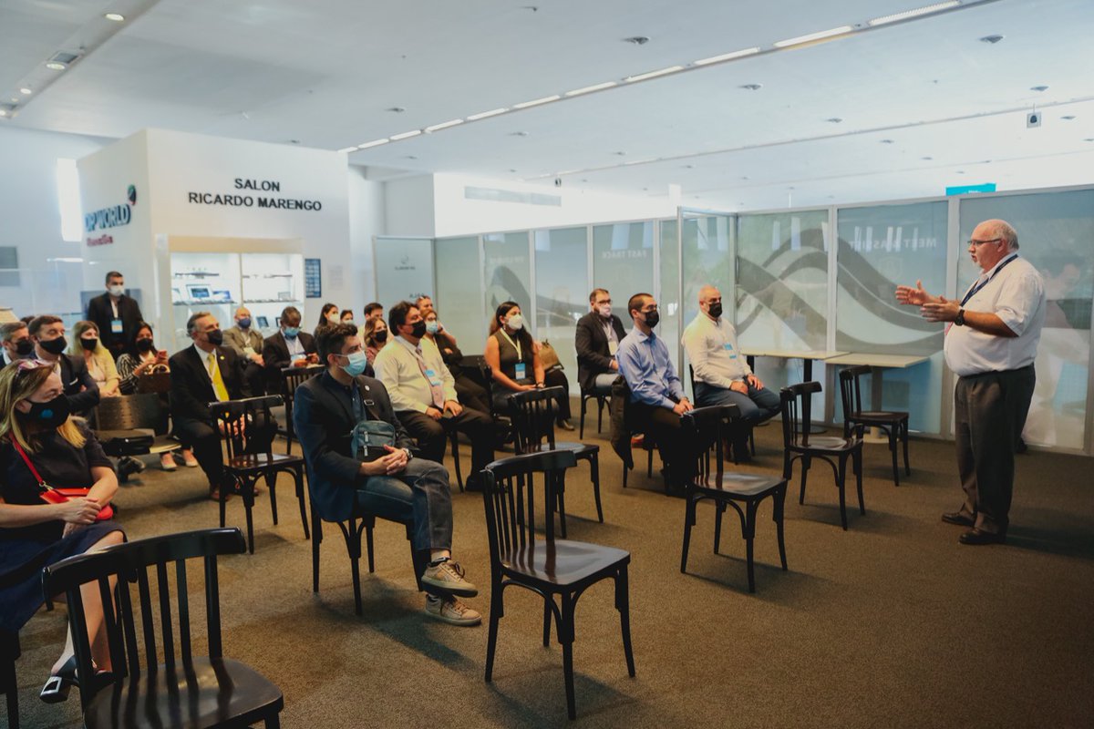 Luego de las jornadas de capacitación, las autoridades de <a href="/UNCTAD/">UN Trade and Development</a> y quienes participaron del Taller sobre los Retos del los Puertos en el Siglo XXI recorrieron nuestro #PuertoNacional. Allí se interiorizaron en el funcionamiento y la logística del principal puerto del país.