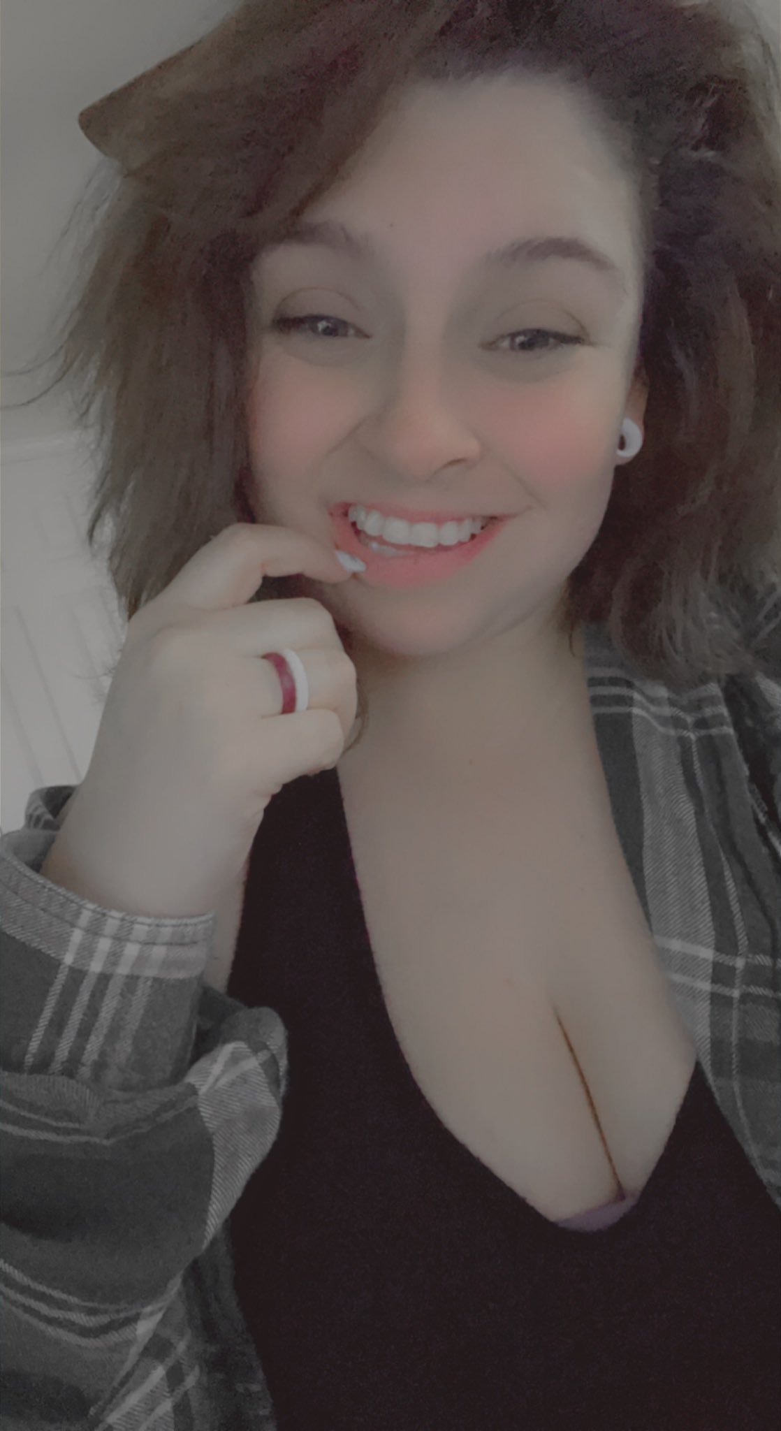 Gonna start my stream soon I hope yall come and join me. #sims4 #girlgamer #AMA #affiliate #twitchaffiliate https://t.co/Ooojhl2sHF