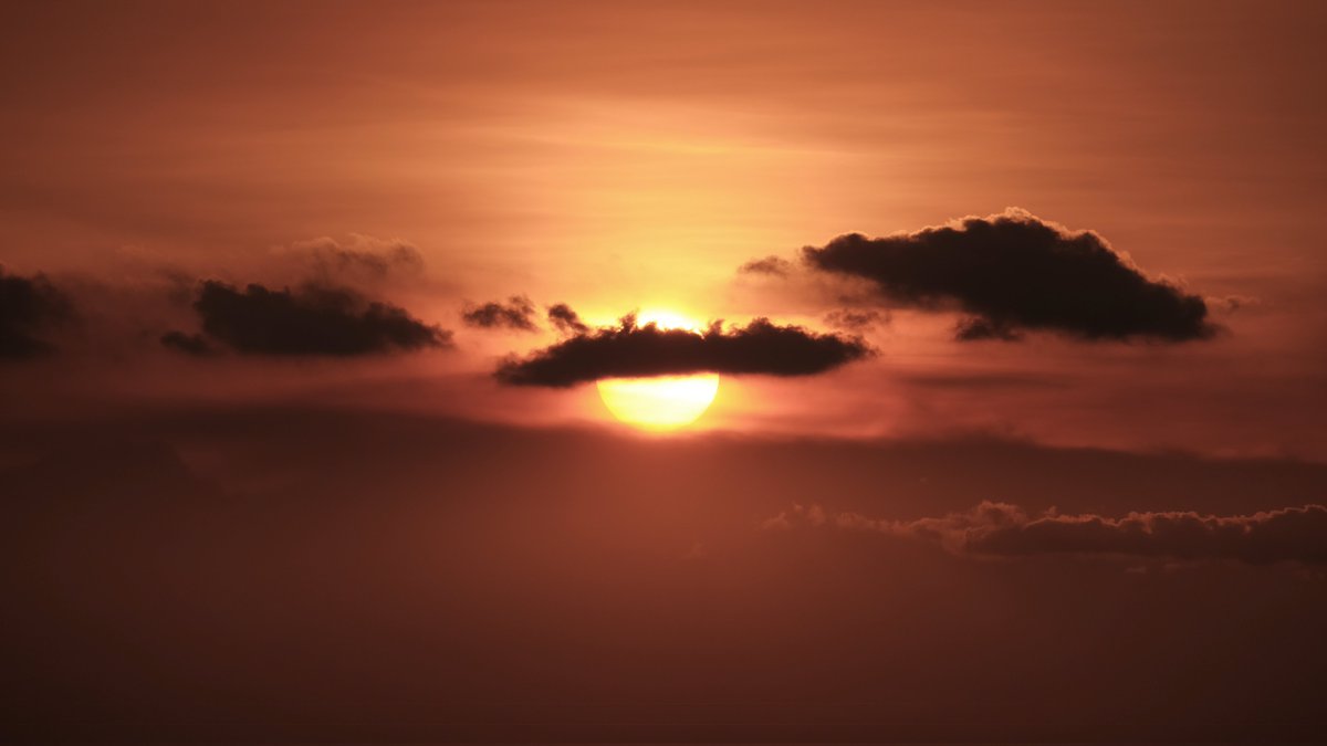 ISKNDR94's tweet photo. 🌅 https://t.co/4YhtzFg8Pq