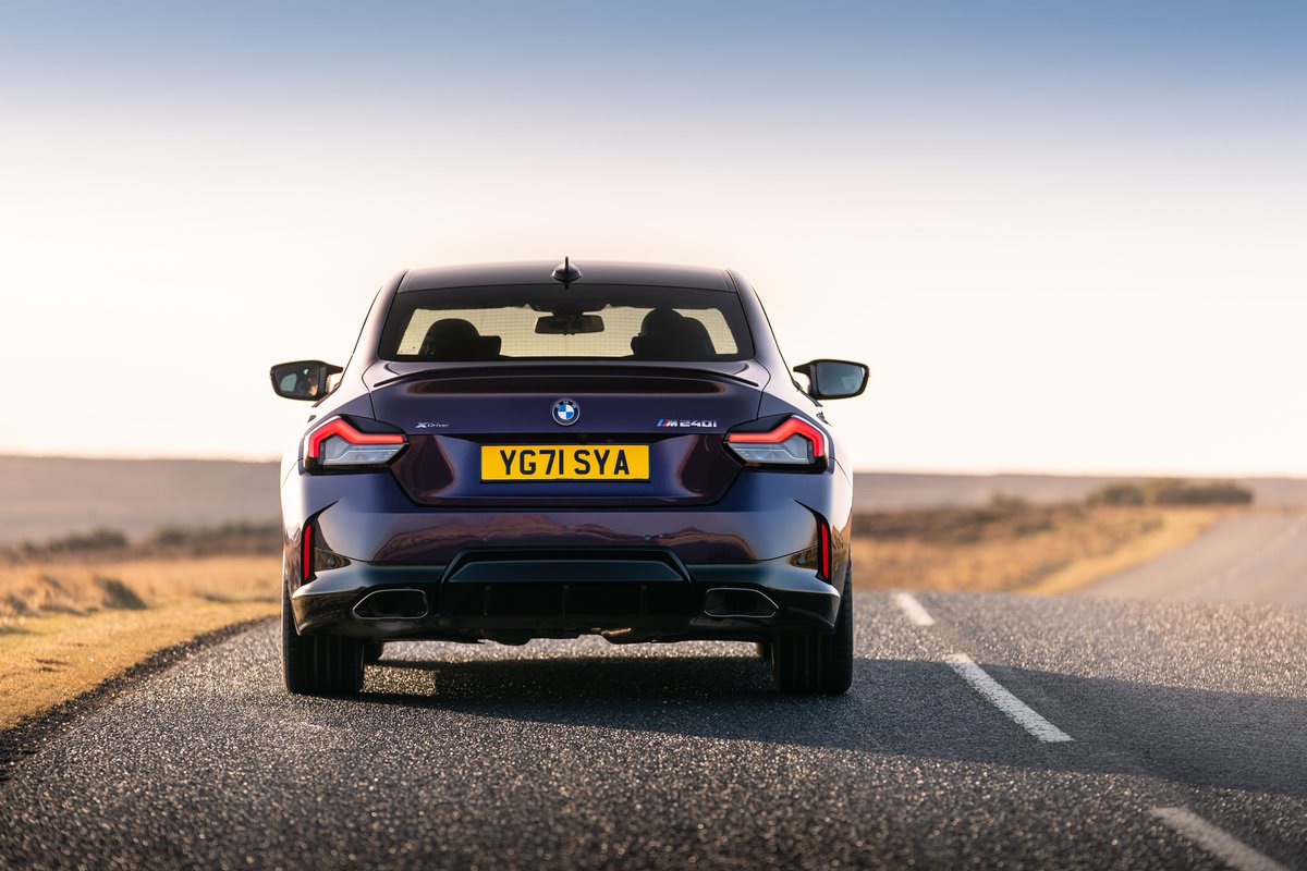NoBrakingTweets's tweet photo. The new @BMW 2 Series Coupé boasts a six-cylinder in-line engine option that underscores its sporting characteristics.
Topping the range is the all-wheel-drive 374hp BMW M240i xDrive Coupé which has an optimized chassis and near 50:50 weight distribution. https://t.co/OJFFLJp2Nc