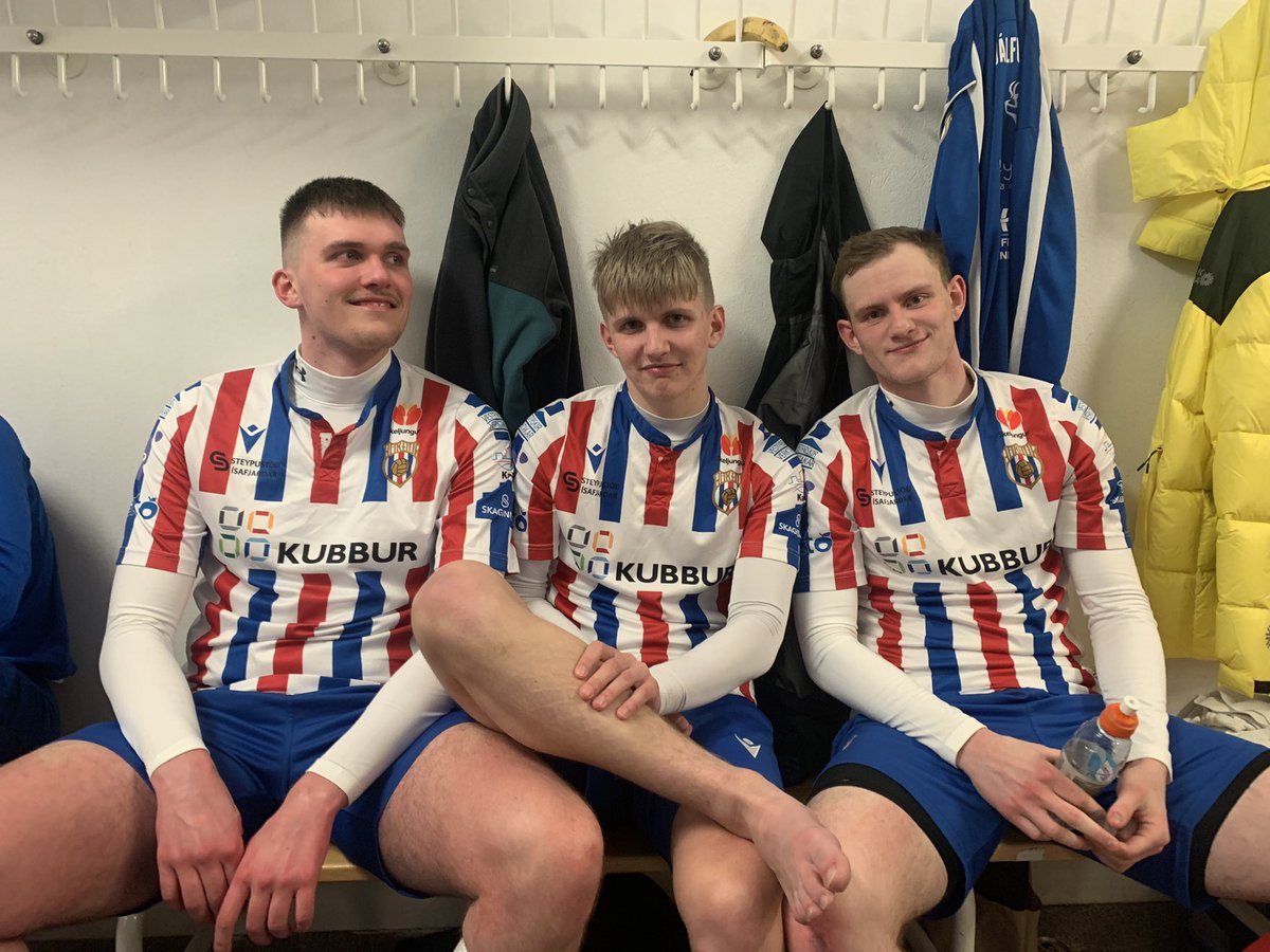 Þá byrjar ballið aftur hjá okkar mönnum! Rykið var dustað af takkaskónum og skelltum við okkur suður að taka þátt í lengjubikarnum og mættum við Létti og enduðu leikar 1-1 eftir góða baráttu hjá báðum liðum. Nýtt season en alltaf sami markaskorari!