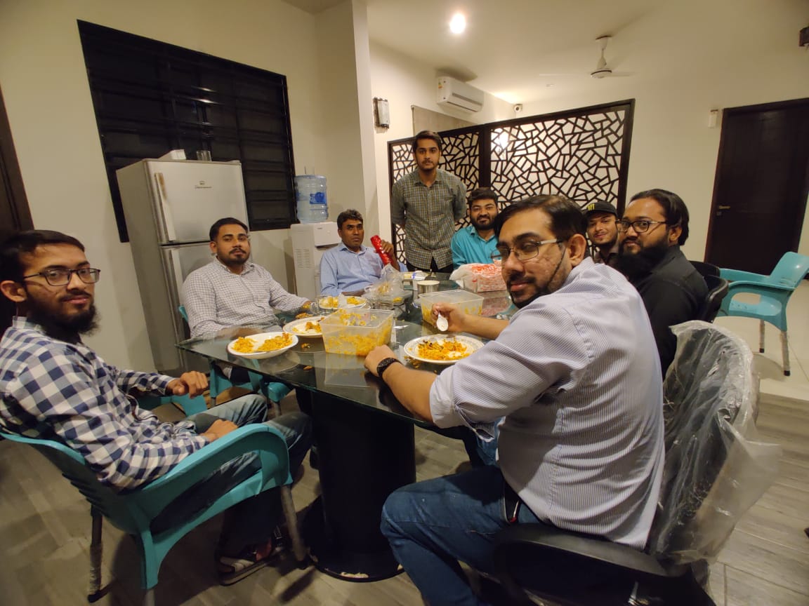epaging's tweet photo. We work together and party together to make great things happen.

- ePAGING Private Limited

#epagingfamily #epaginglife #employeeparty #work #dinner #holidayparty https://t.co/KFzlLDPEX5