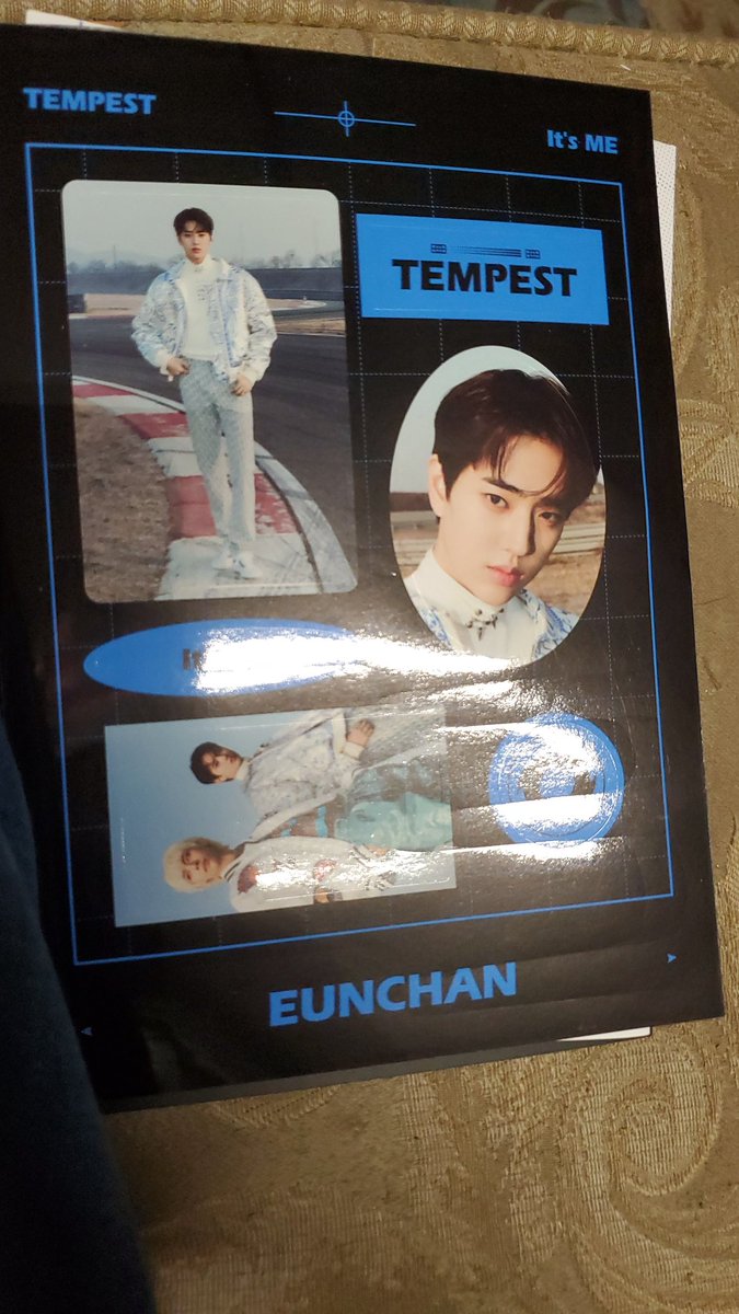 hwarangthinker's tweet photo. sorry for the bad quality but my tempest albums finally came in!! HOW DID I MANAGE TO PULL HWARANG SIX TIMES INCLUDING THE UNIT PCS LIKE??? it was meant to be 😵‍💫😵‍💫 https://t.co/DLChy3pZNz