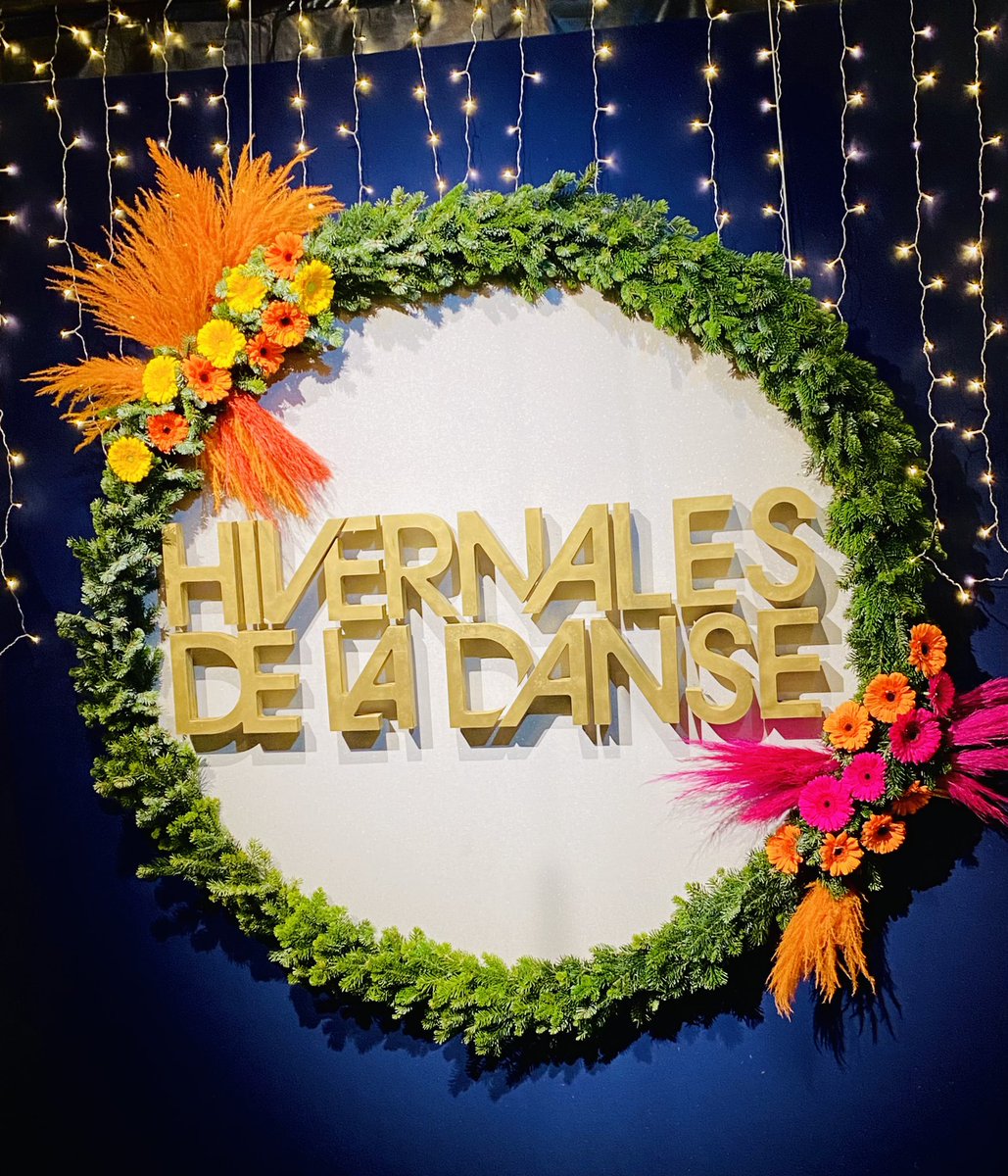 DavidGering's tweet photo. Content de pouvoir à nouveau y être! Super spectacle, très beau @hivernalesdeladanse #Liege #culture #ThankGodItsFriday @Nejma_BenBrahim https://t.co/iXiYWAM6lE