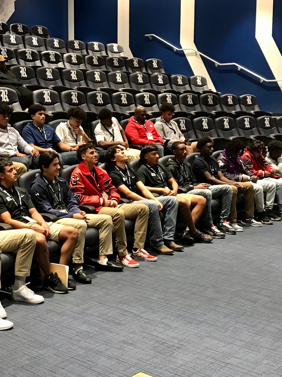 STX7v7's tweet image. Shout out to @RiceFootball @RiceOwlsFB for the hospitality. Our student athletes and parents enjoyed themselves today.

#movewithapurpose #1team1goal #buildingleaders