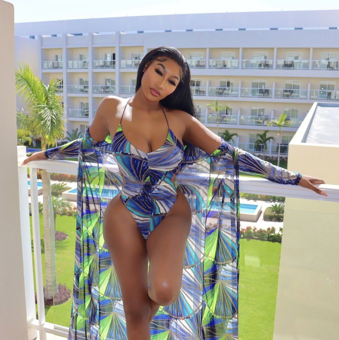 Why am I so fine? 🥺 https://t.co/DRtEkOqeHP<a href="/tag/wap"class="tags"><span>#wap</span></a>