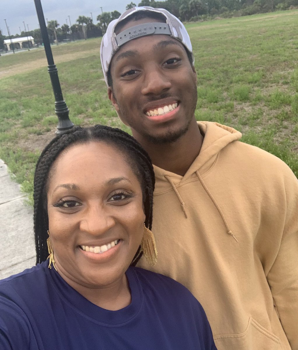 AWCummings tweet media