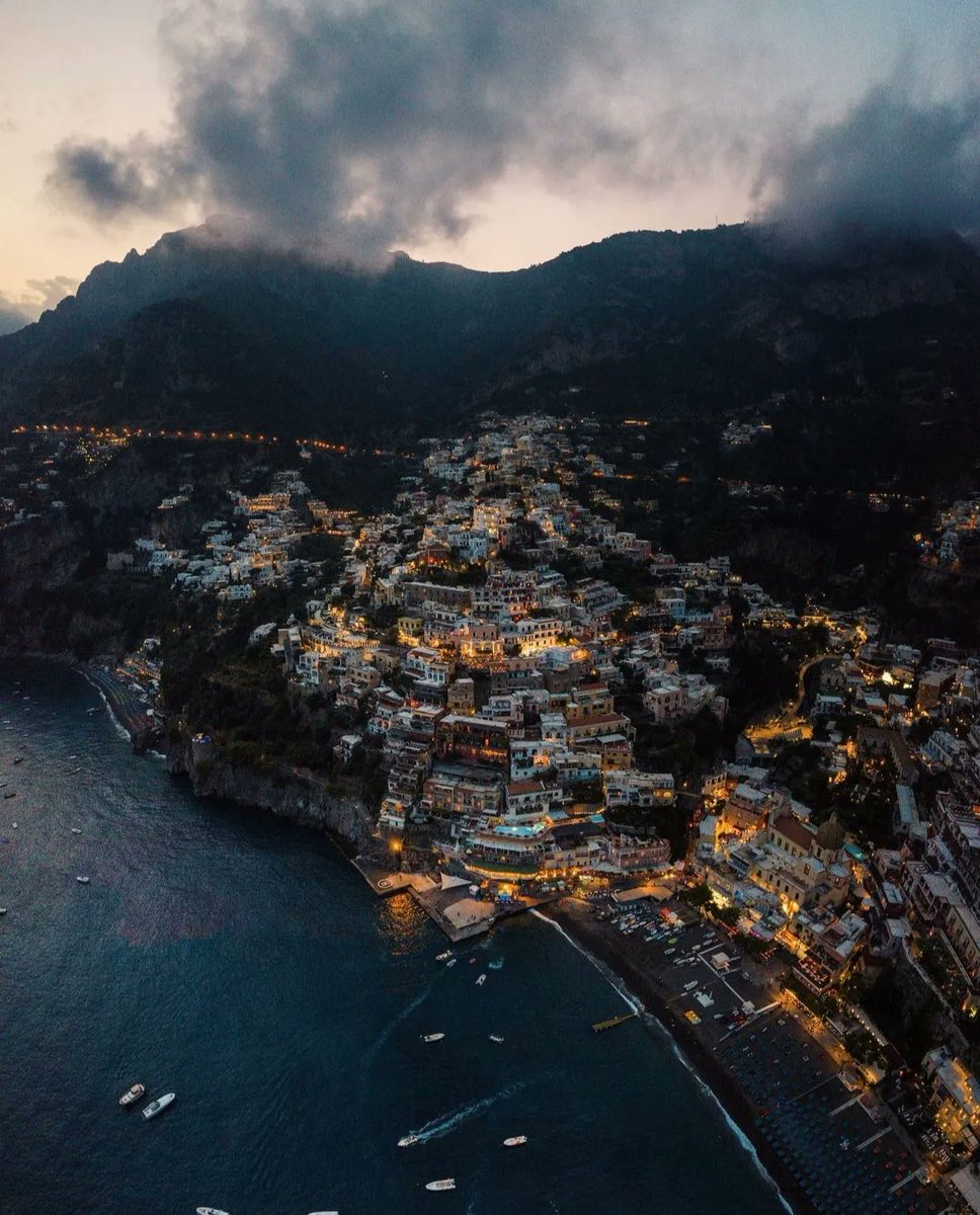 TripscoutApp's tweet photo. Positano, Italy 🇮🇹
📸: ahmed_elbadawy | IG https://t.co/1GTZTm7RGh